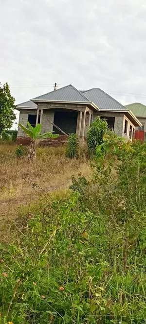 2bdrm House in Jomayi Estate, Bombo TC for sale
