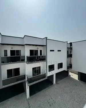 3bdrm Apartment in Bunga, Makindye for rent