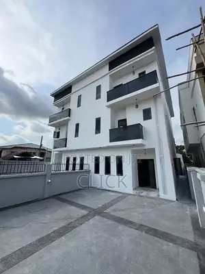 3bdrm Apartment in Bunga, Makindye for rent