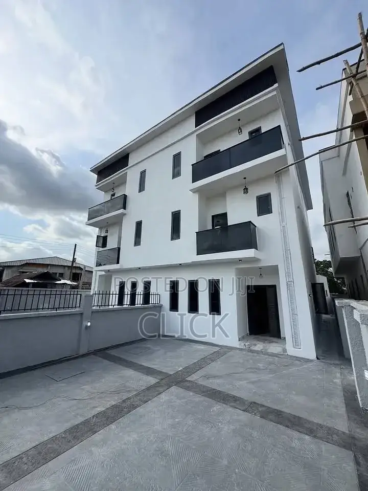 3bdrm Apartment in Bunga, Makindye for rent