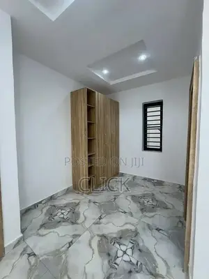 3bdrm Apartment in Bunga, Makindye for rent