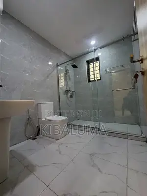 3bdrm Apartment in Bunga, Makindye for rent