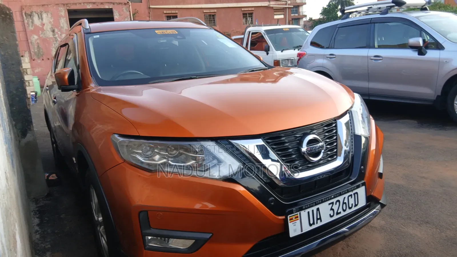 Nissan X-Trail 2016 Orange