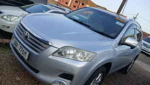 Toyota Vanguard 2009 Silver