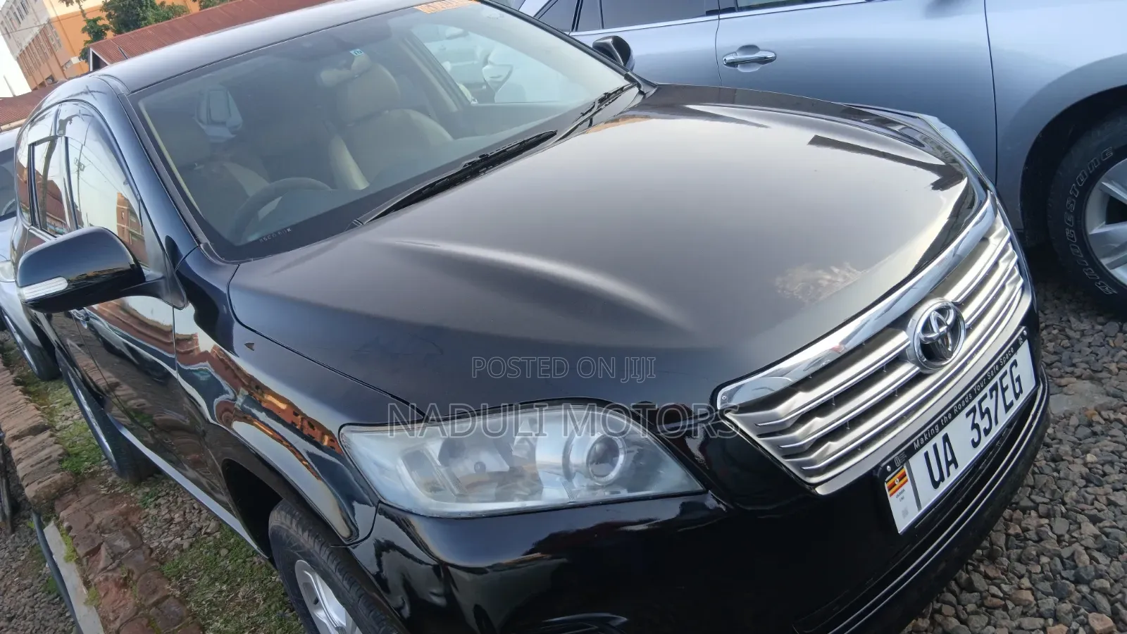 Toyota Vanguard 2010 Black
