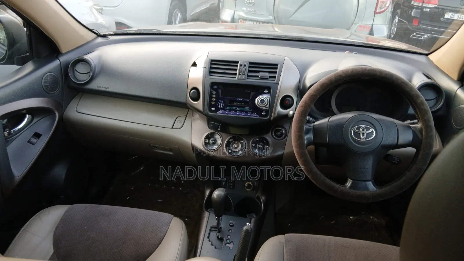 Toyota Vanguard 2010 Black