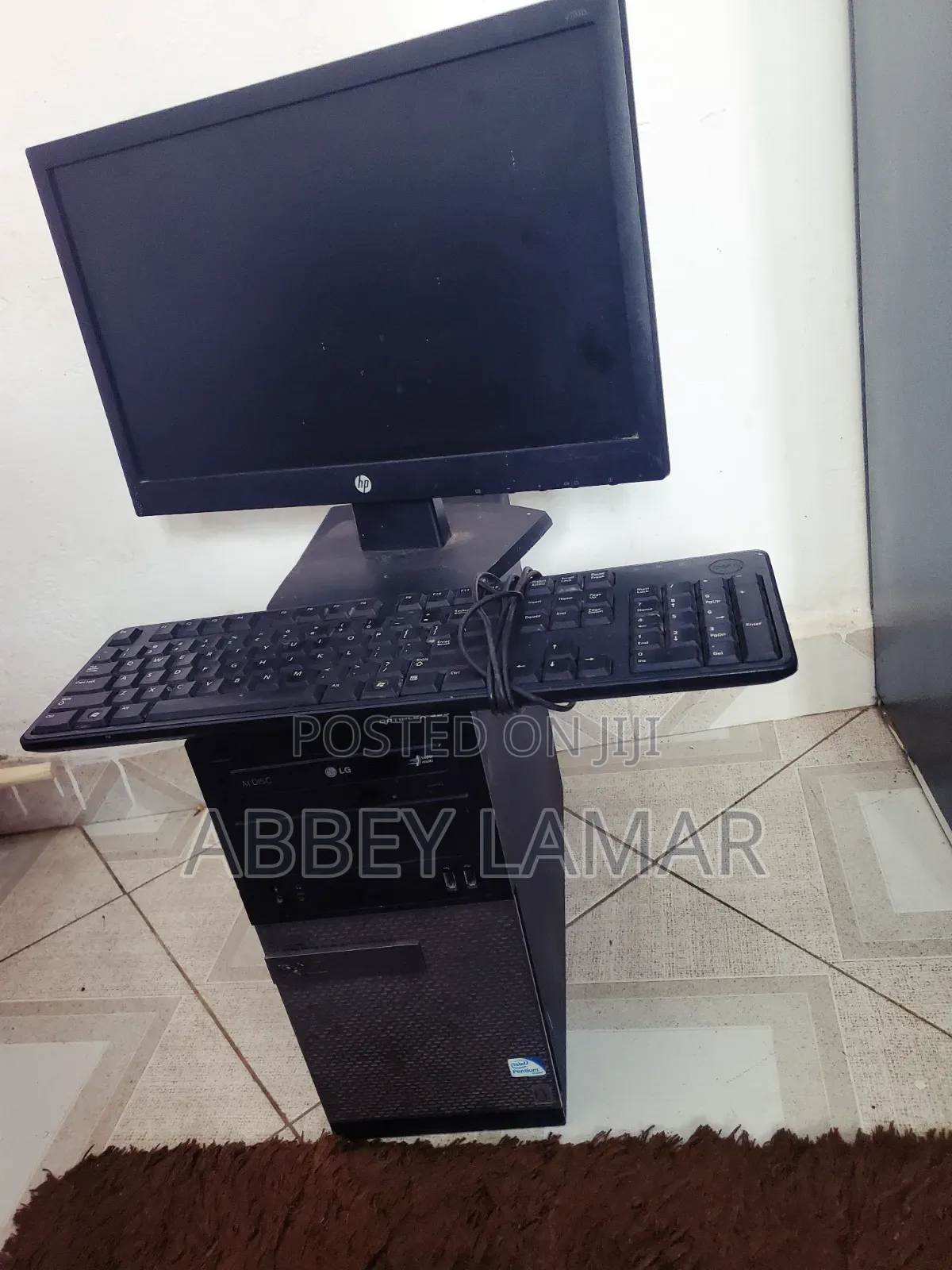Desktop Computer Dell OptiPlex 7410 4GB Intel Core i5 HDD 500GB