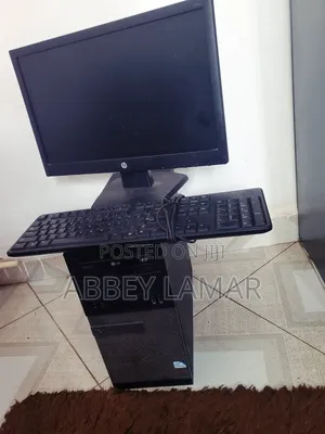Desktop Computer Dell OptiPlex 7410 4GB Intel Core i5 HDD 500GB