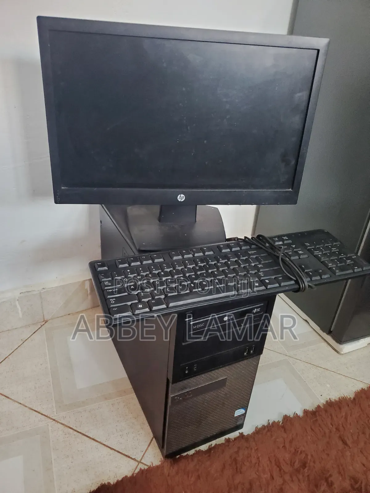 Desktop Computer Dell OptiPlex 7410 4GB Intel Core i5 HDD 500GB
