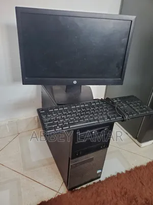 Desktop Computer Dell OptiPlex 7410 4GB Intel Core i5 HDD 500GB