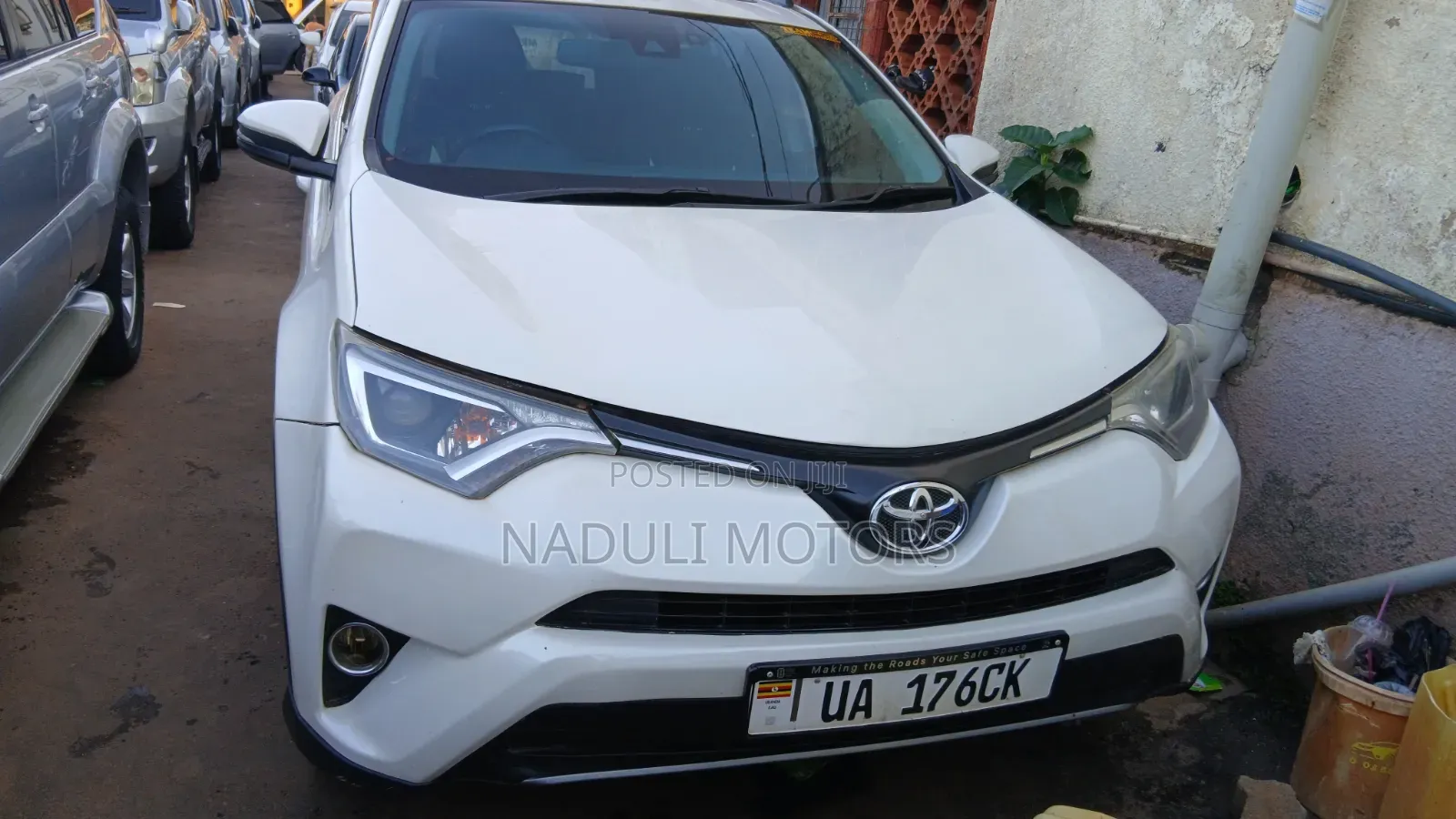 Toyota RAV4 2013 White