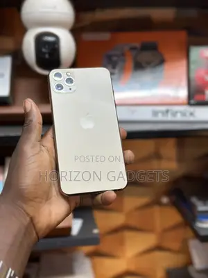 Apple iPhone 11 Pro Max 64 GB Gold