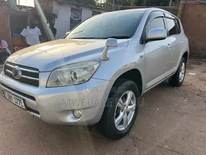 Toyota RAV4 2008 Silver