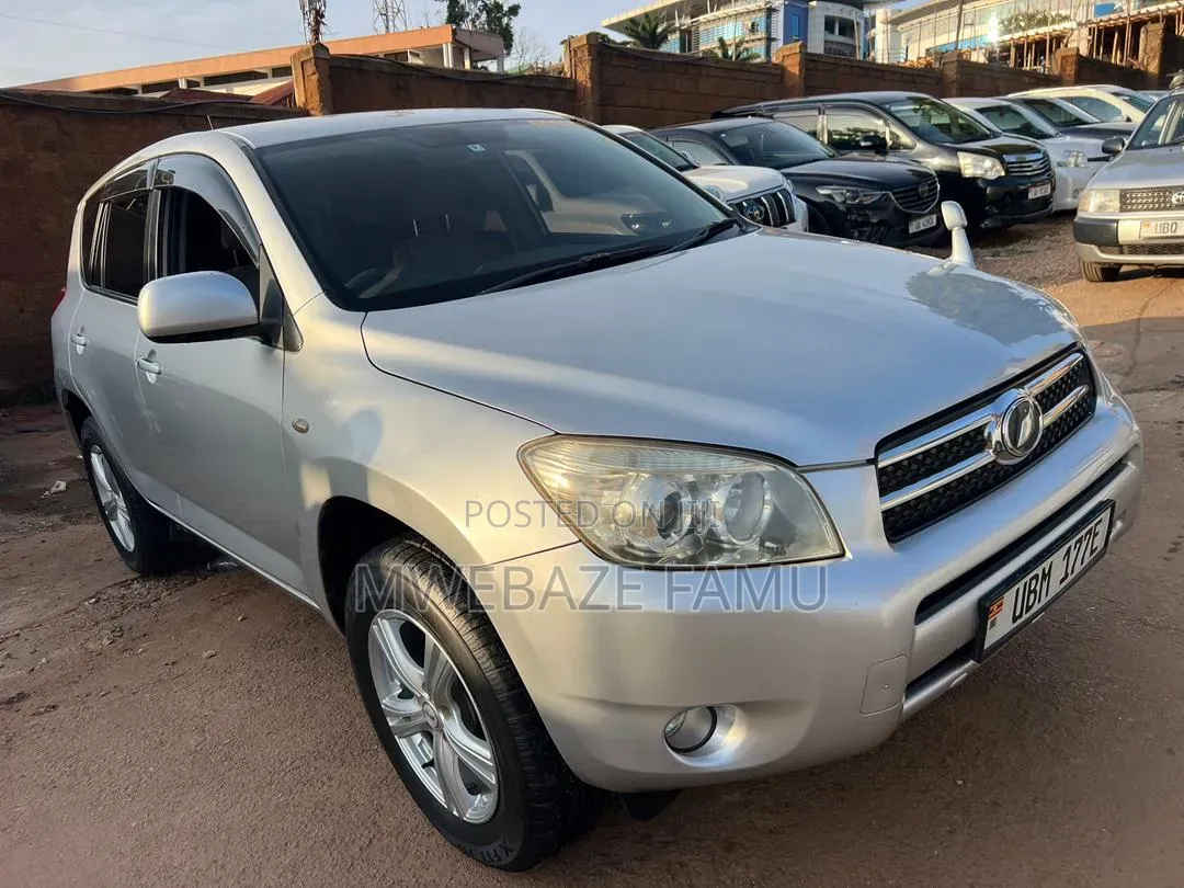 Toyota RAV4 2008 Silver