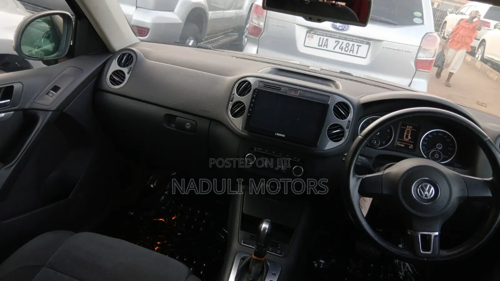 Volkswagen Tiguan 2013 Gold