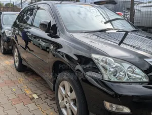 Toyota Harrier 240G 2012 Black