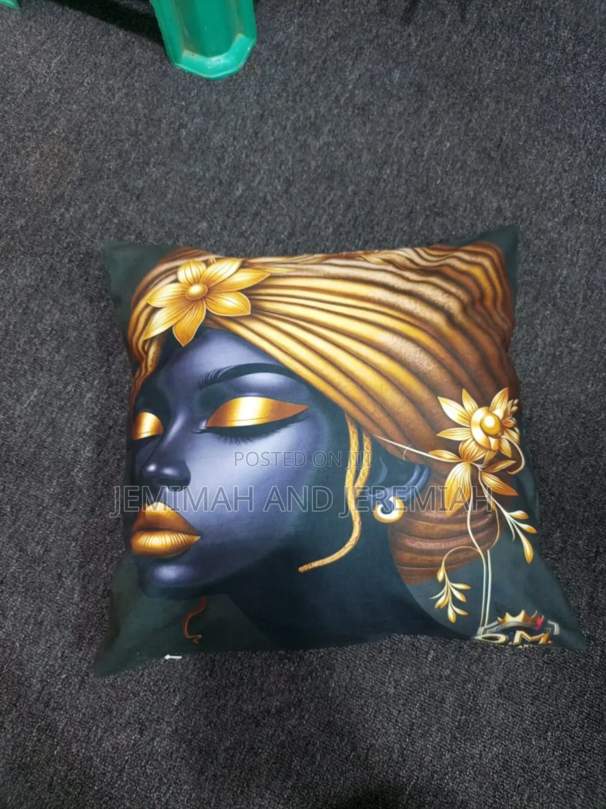 Deco Throw Pillows