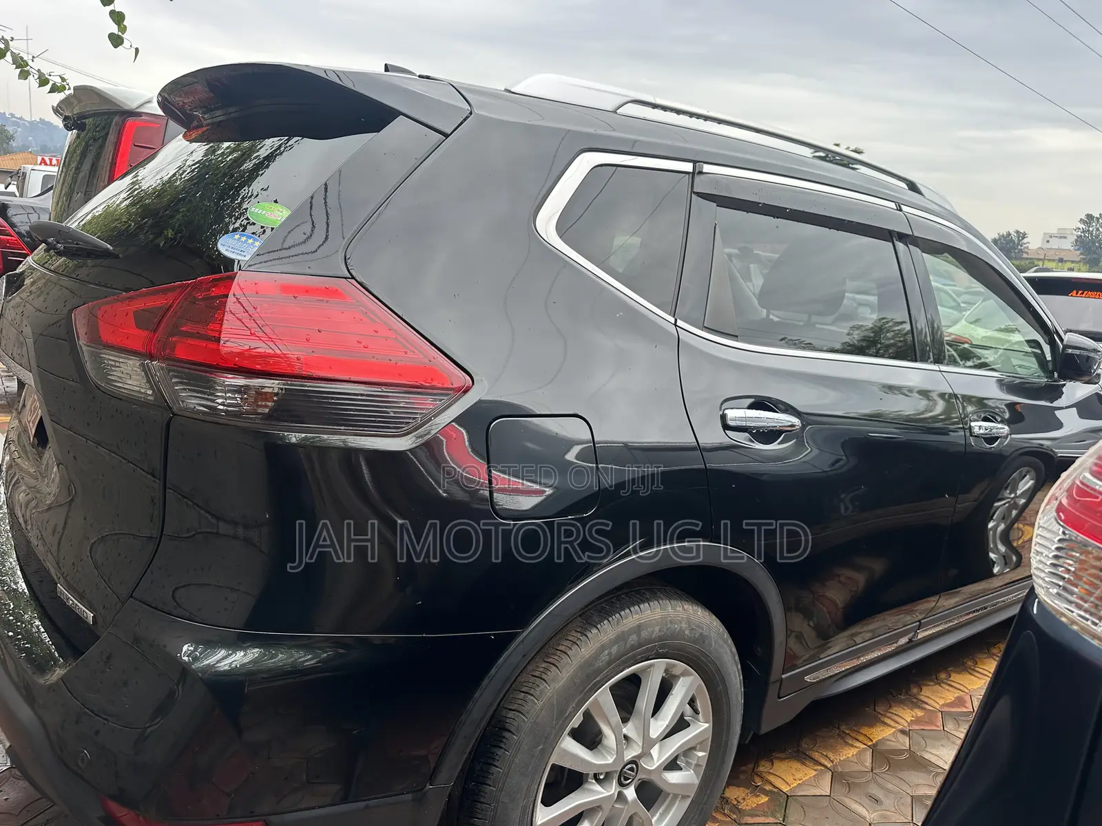 Nissan X-Trail 2.0 Hybrid AWD 2017 Black