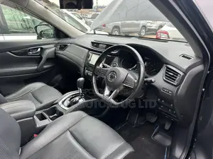 Nissan X-Trail 2.0 Hybrid AWD 2017 Black