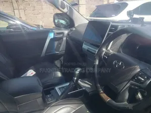 Toyota Land Cruiser Prado 2.7 2018 Black