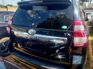 Toyota Land Cruiser Prado 2.7 2017 Black
