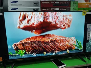Hisense Smart 55 inches
