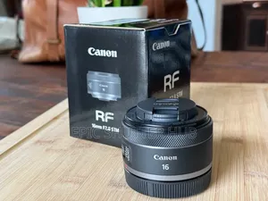 Canon Rf 16mm F/2.8 STM Ultra Wide-Angle Lens
