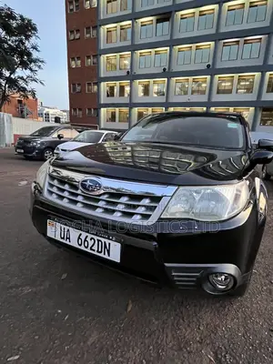 Subaru Forester 2010 Black