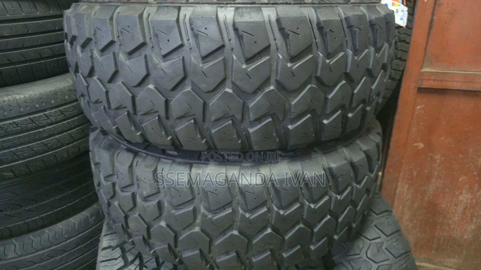 31x10.5r15 Used M/T Practical Max Tires