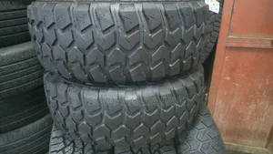 31x10.5r15 Used M/T Practical Max Tires