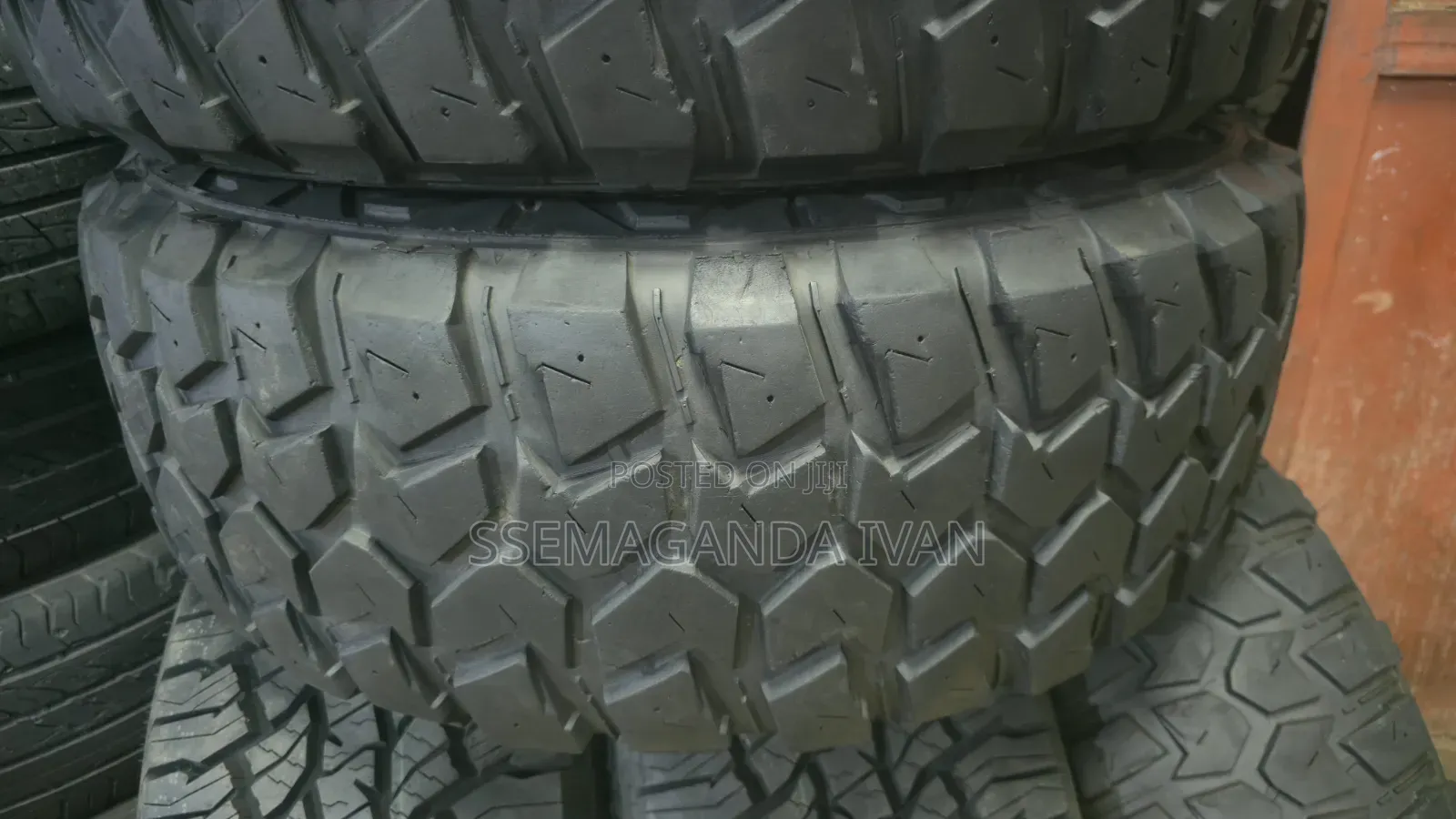 31x10.5r15 Used M/T Practical Max Tires