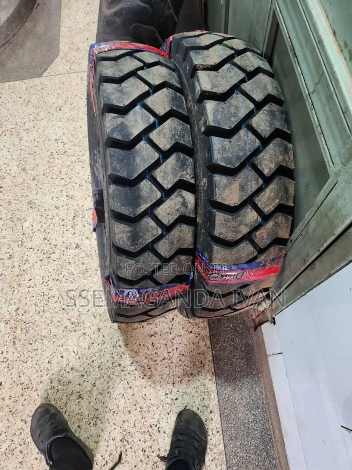 8.25-15 Rocbuster Tube Type Tyres