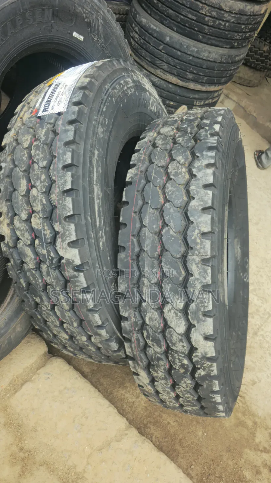 315/80r22.5 Tubeless Roadking Tyres All Position