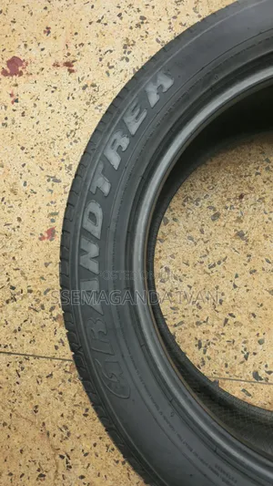 275/50r21 Japanese Grandtrek Dunlop Foreign Used Tires