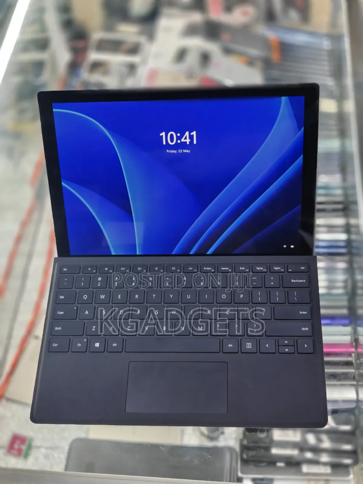 New Laptop Microsoft Surface Pro 6 8GB Intel Core i5 SSD 256GB