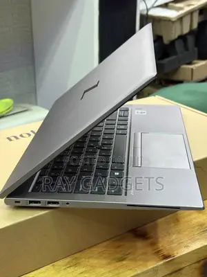 New Laptop HP ZBook Fury 15 G8 8GB Intel Core i7 SSD 256GB