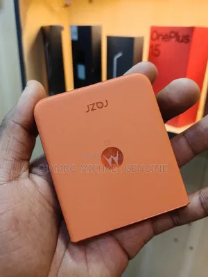 Motorola Razr 50 256 GB Orange