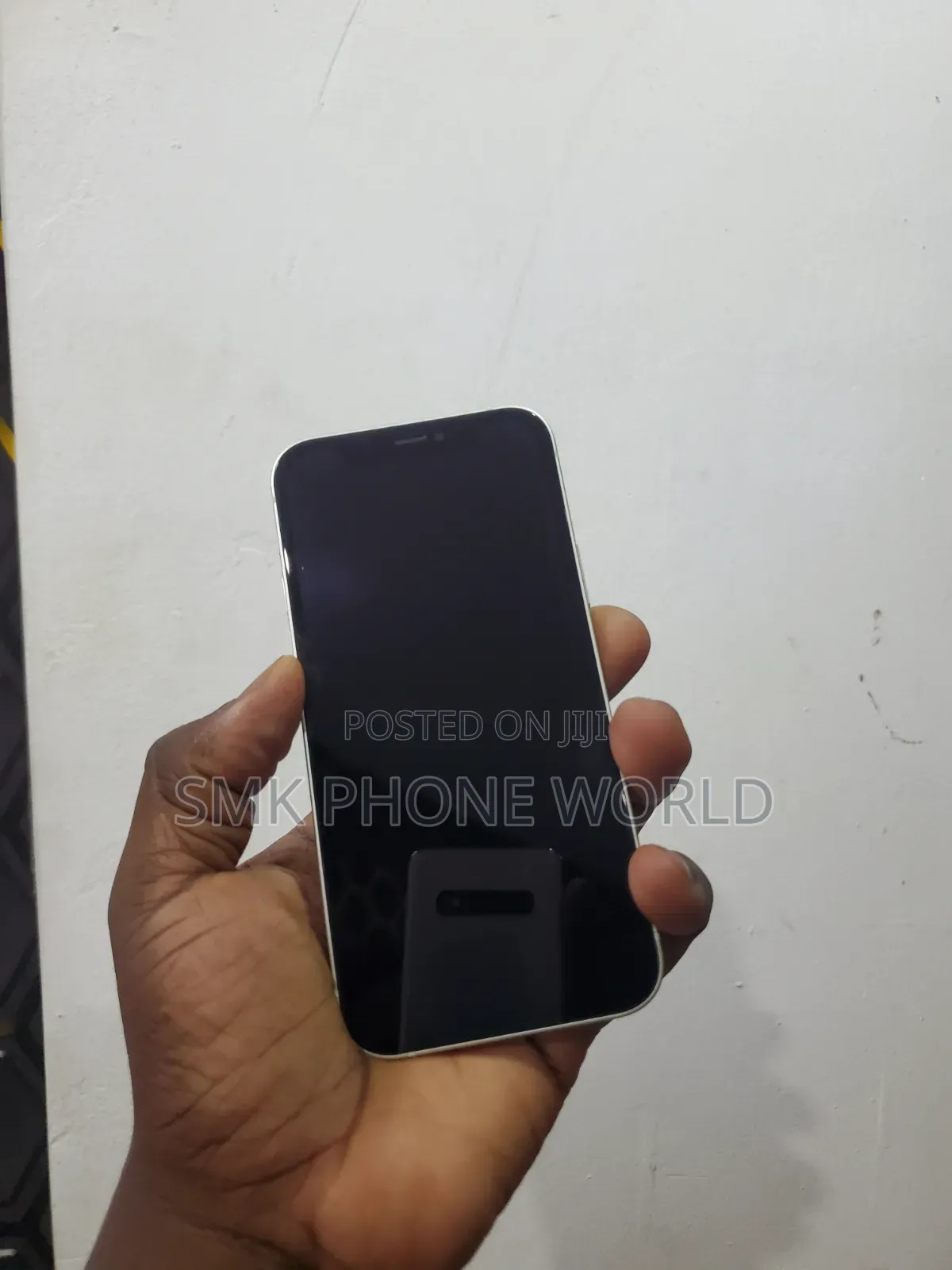 Apple iPhone 12 64 GB