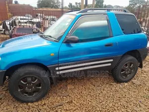 Toyota RAV4 1999 Blue