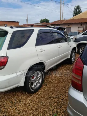 Toyota Harrier 2008 White