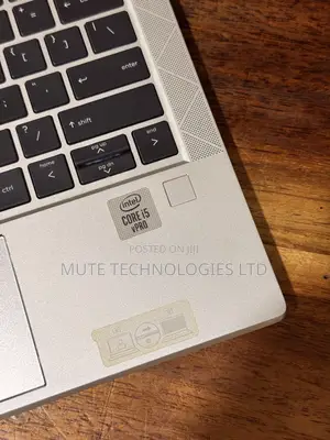 Laptop HP EliteBook 830 G7 8GB Intel Core i5 SSD 256GB