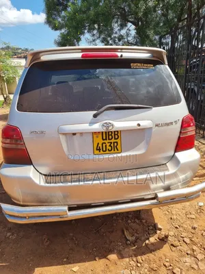 Toyota Kluger 2004 Silver