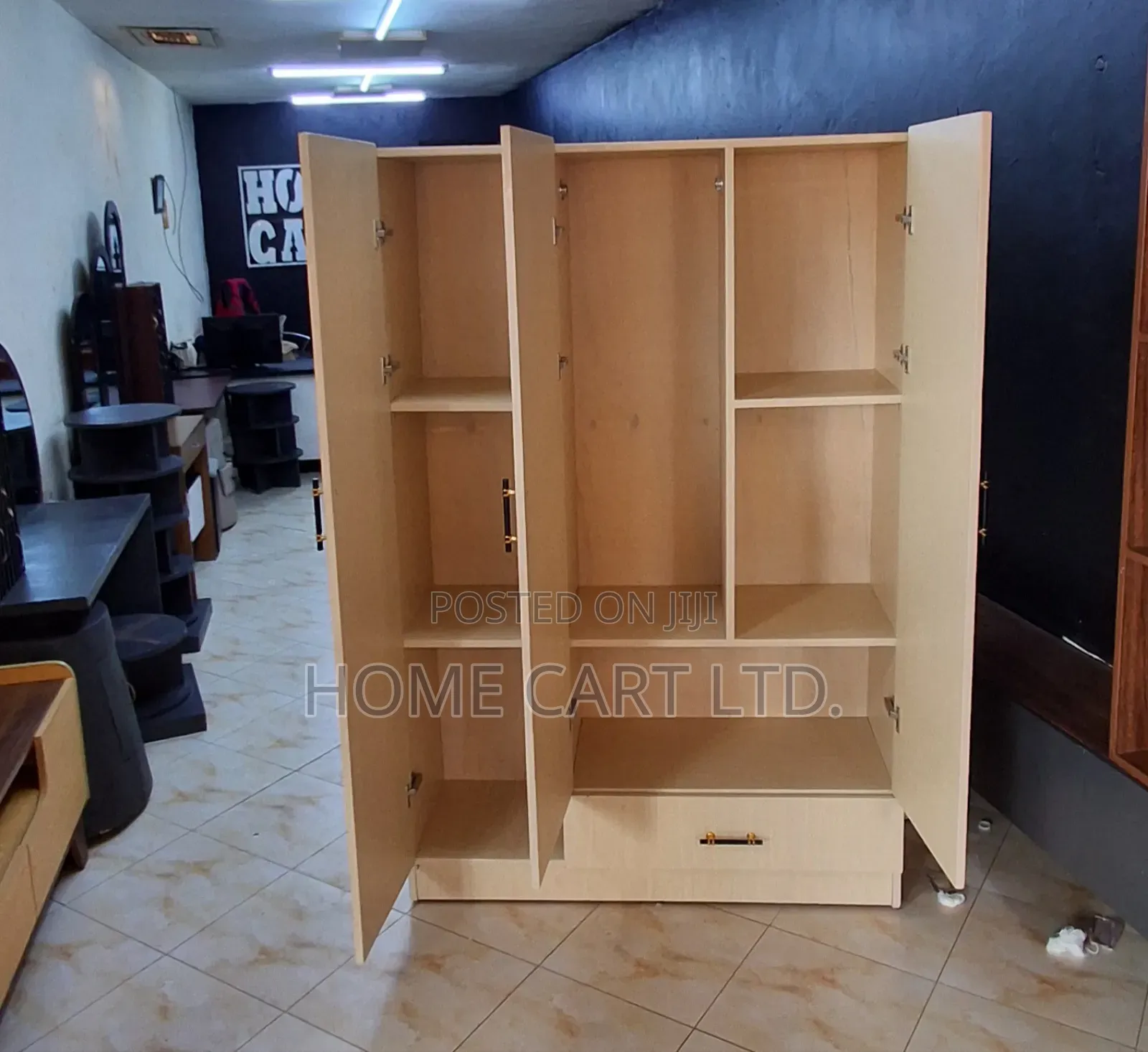 Wadrobe Movable