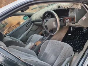 Toyota Mark II 2000 White