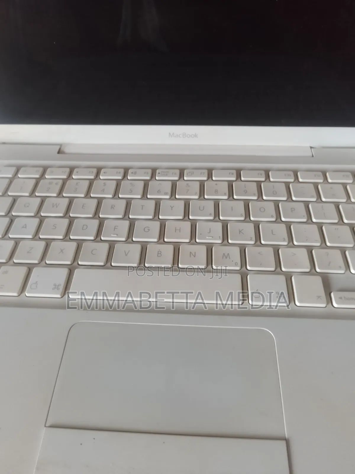Laptop Apple MacBook 2007 2GB Intel Core 2 Duo HDD 250GB