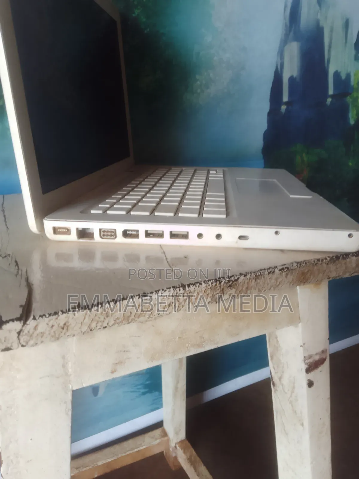 Laptop Apple MacBook 2007 2GB Intel Core 2 Duo HDD 250GB