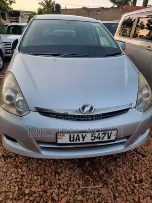 Toyota Wish 2006 Silver