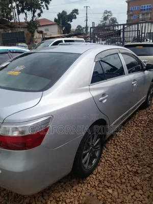 Toyota Premio 2010 Silver