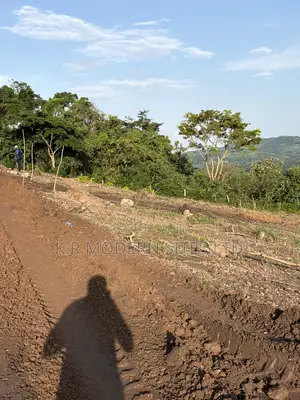 100*100ft Plot in Gobero Wakiso