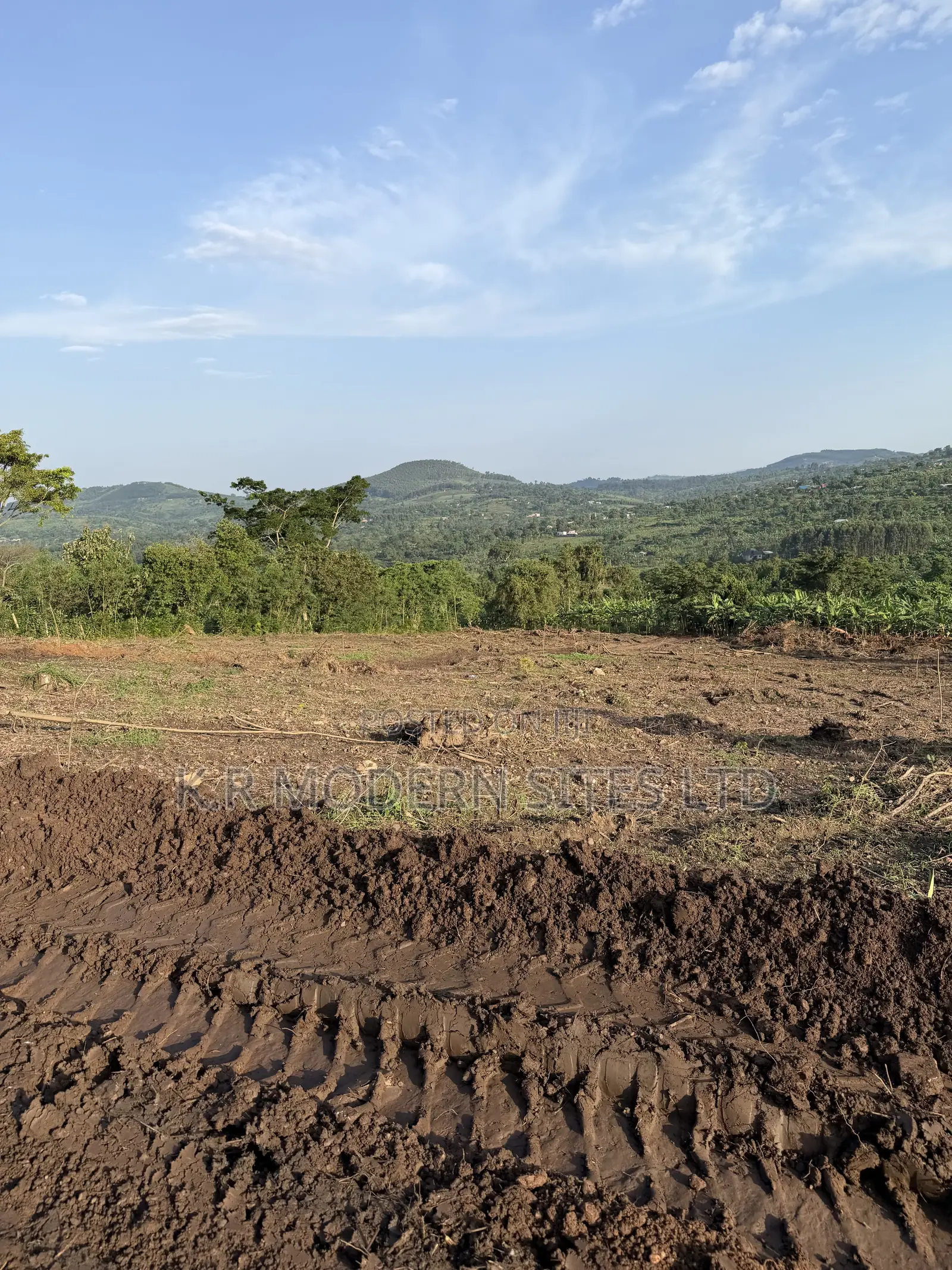 100*100ft Plot in Gobero Wakiso